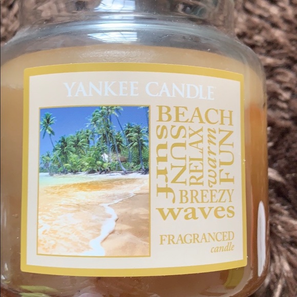 NWT Yankee Candle - Sand and Surf ๐๐ปโโ๏ธ - Picture 3 of 5